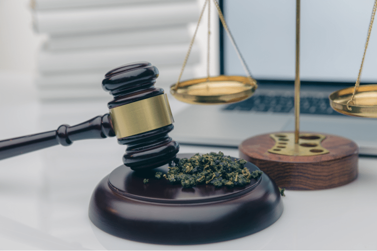 gavel