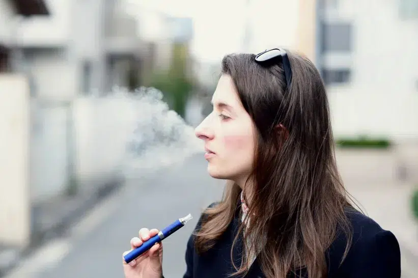 ab wieviel jahren ist vape Vapen Ab Wann Vaping: Kinder ab sieben Jahren mit Vapes erwischt :  r/unitedkingdom main image 1